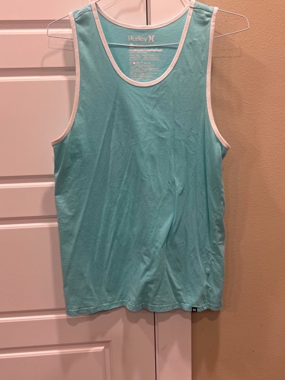 Hurley Men’s Aqua Tank Top with White Trim size medium